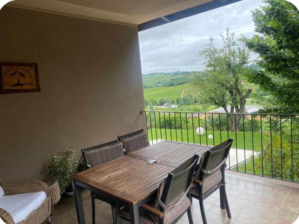 Agriturismo Bottega Di Rosanna Castagnole delle Lanze Buitenkant foto