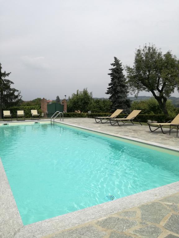 Agriturismo Bottega Di Rosanna Castagnole delle Lanze Buitenkant foto